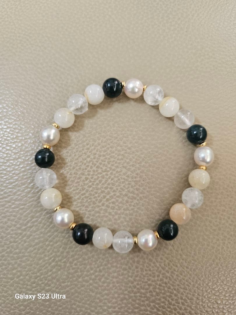 出雲瑪瑙、あこや真珠、水晶のブレスレット　サイズ１７センチ前後