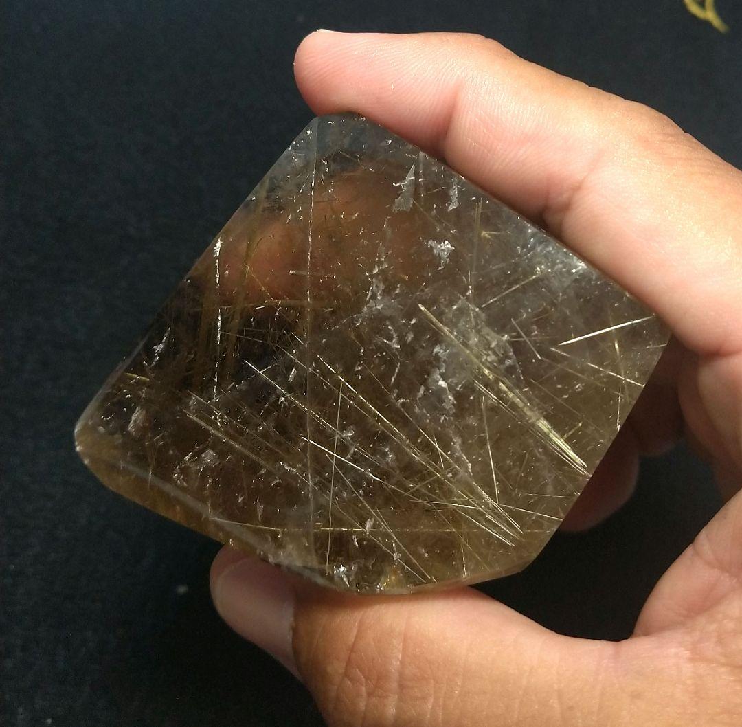 ★ゴールドルチル《原石》台座付き　置物　クラスター　天然石　金運　仕事運　勝負運