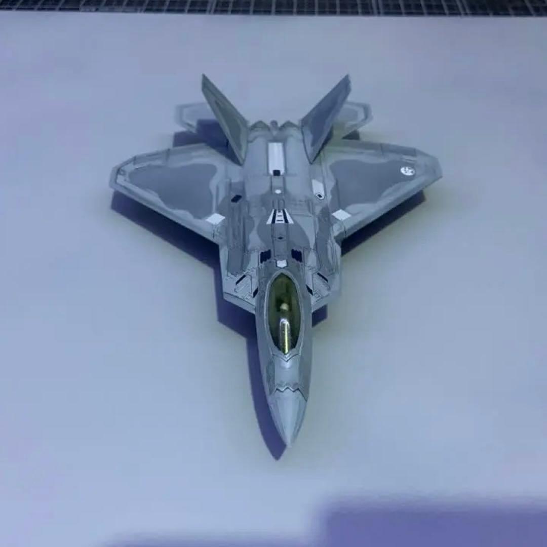 1/144スケールF22ラプターエースコンバット7オーシア空軍仕様