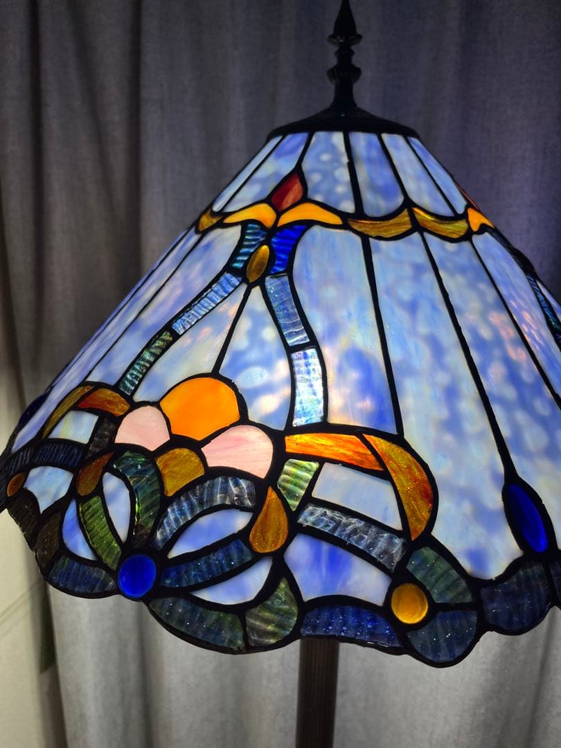 希少　BIEYE 照明　フロアライト　フロアスタンドライト　ステンドグラス