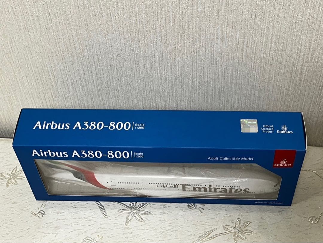 エミレーツ航空 Airbus A380-800 1/200モデルの通販はau PAY