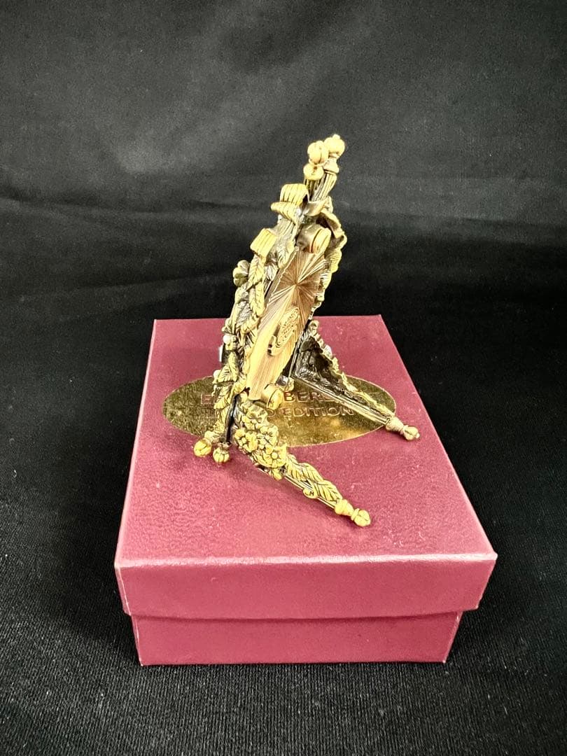 EDGAR BEREBI】リーガルミニフレーム】スワロフスキークリスタル】パール