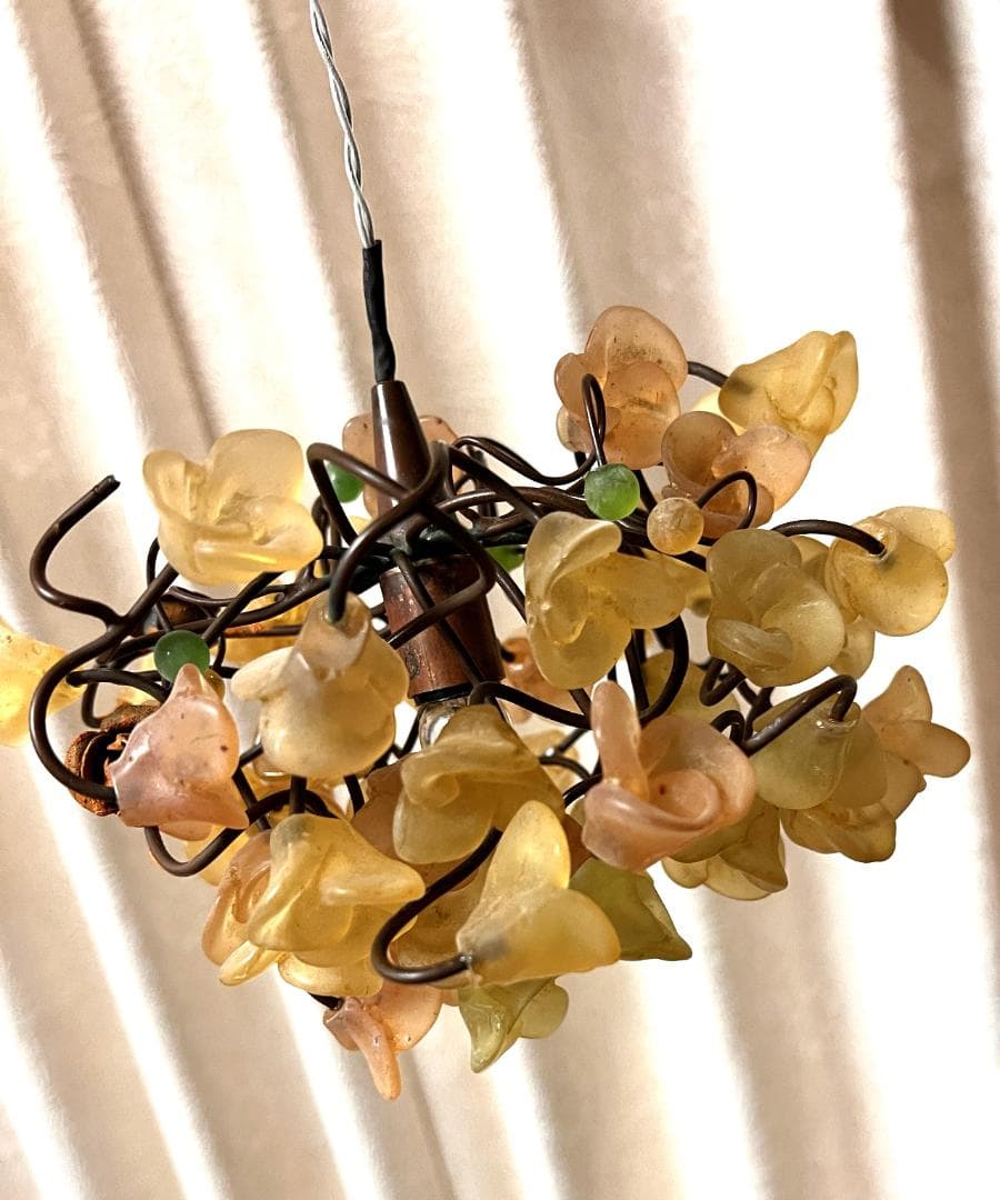 ユダライトランプ イエローとグリーンフラワー　ミハエルネグリン