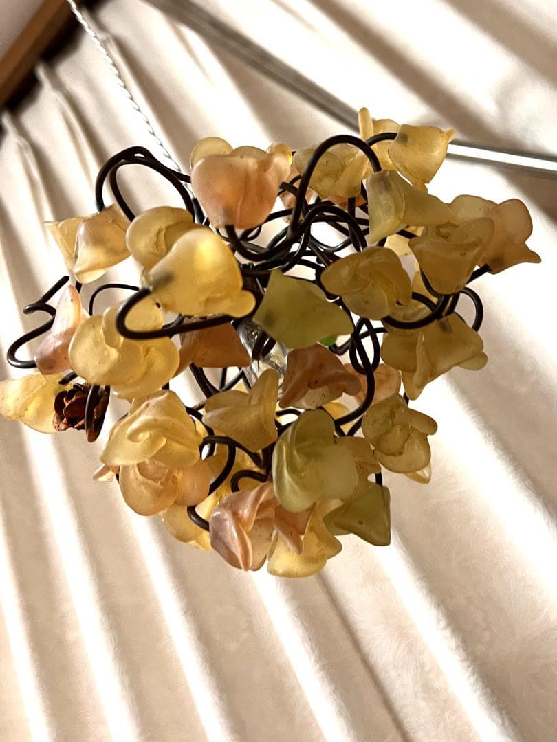 ユダライトランプ イエローとグリーンフラワー　ミハエルネグリン