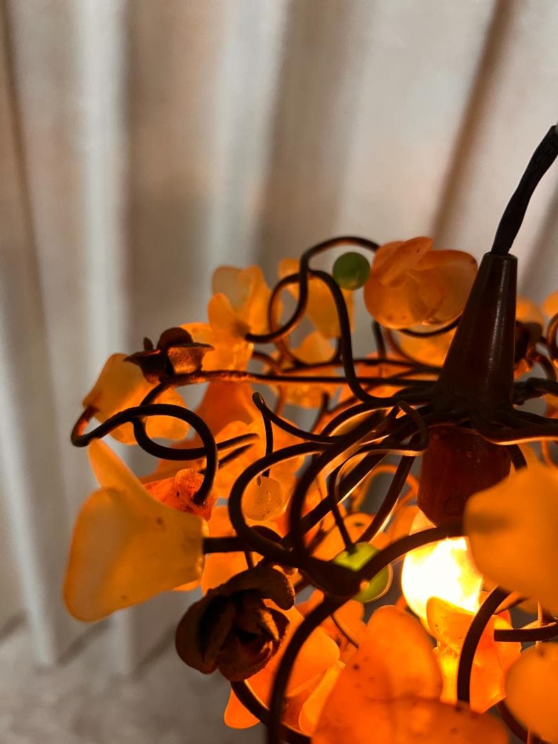 ユダライトランプ イエローとグリーンフラワー　ミハエルネグリン