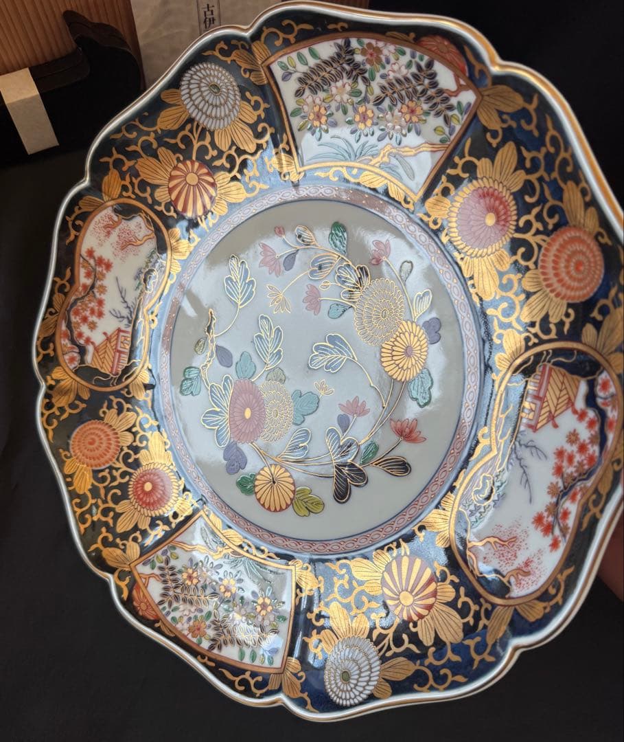 【共箱付き未使用】有田焼 其泉窯琳派　古伊万里様式　大皿1枚　飾り皿　豪華絢爛