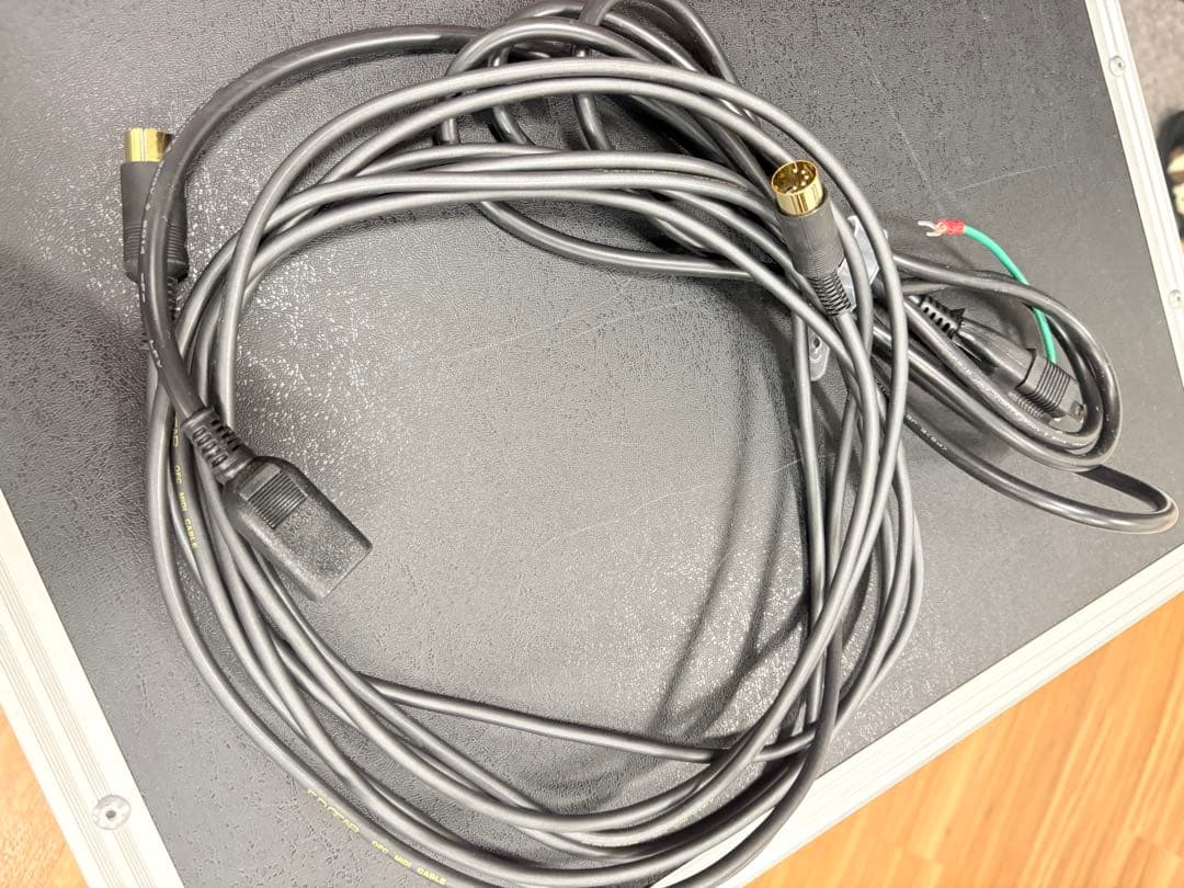 Roland INTEGRA-7 ジュラルミンケース付き - メルカリ