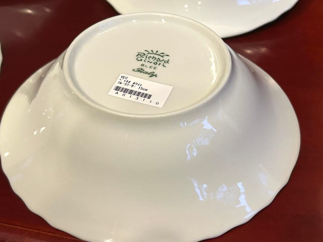 リチャードジノリ フルーツソーサー サラダボウル 4枚セット - メルカリ