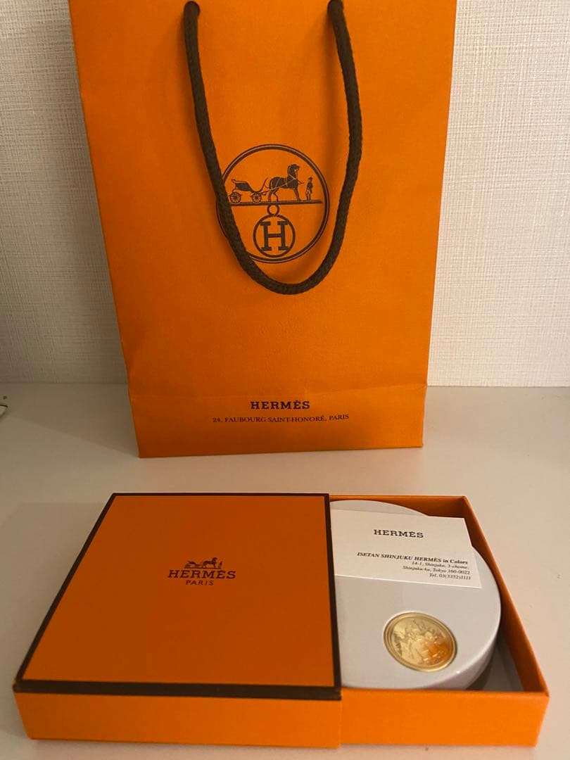 エルメス フェイスパウダー