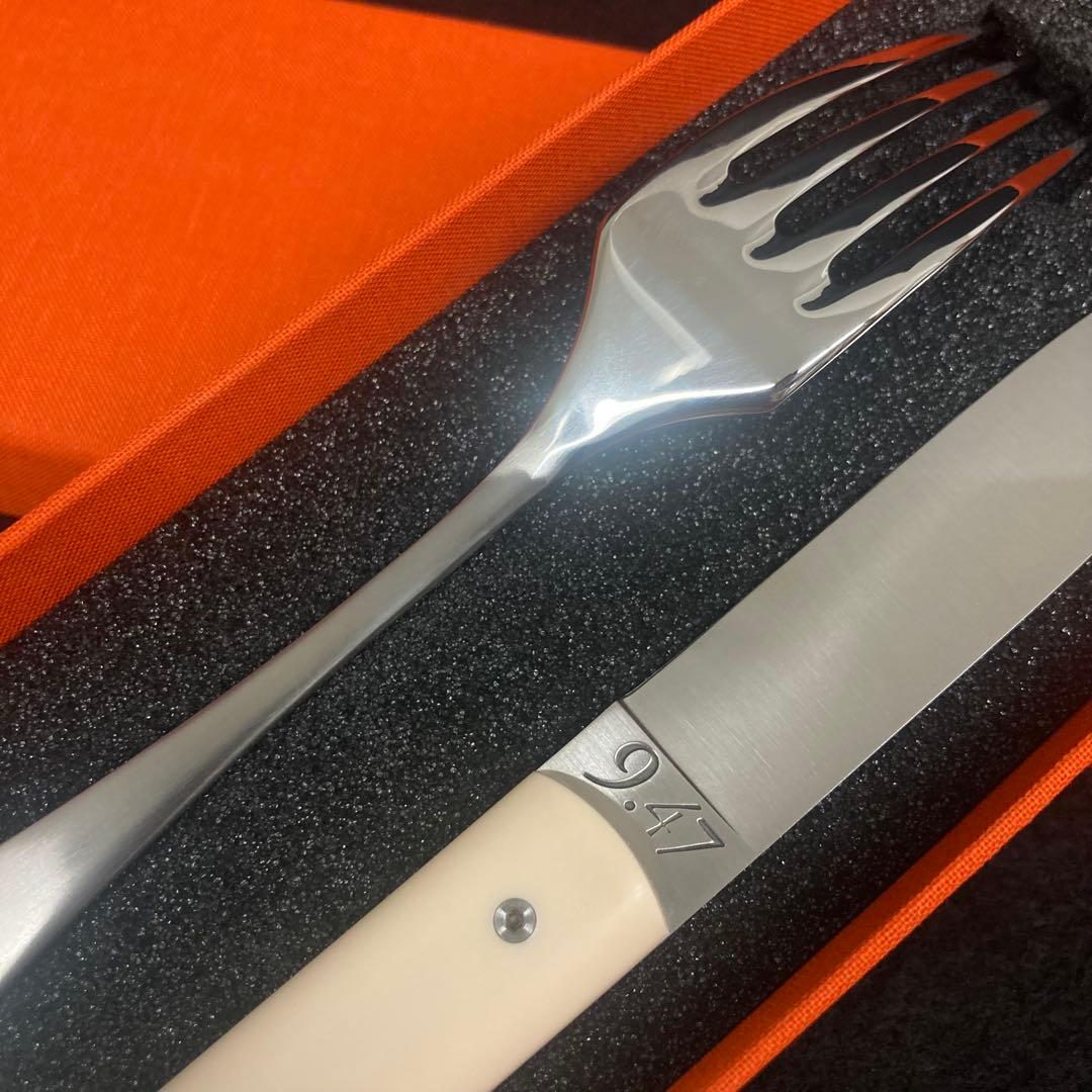 Perceval ペルスヴァル「9.47」ナイフとフォーク⭐︎