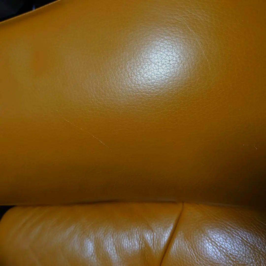 3人掛けソファ 座席背もたれが可動式 キャメル色 レザー