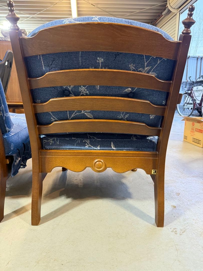 飛騨産業 3人掛けソファ（キツツキマーク）