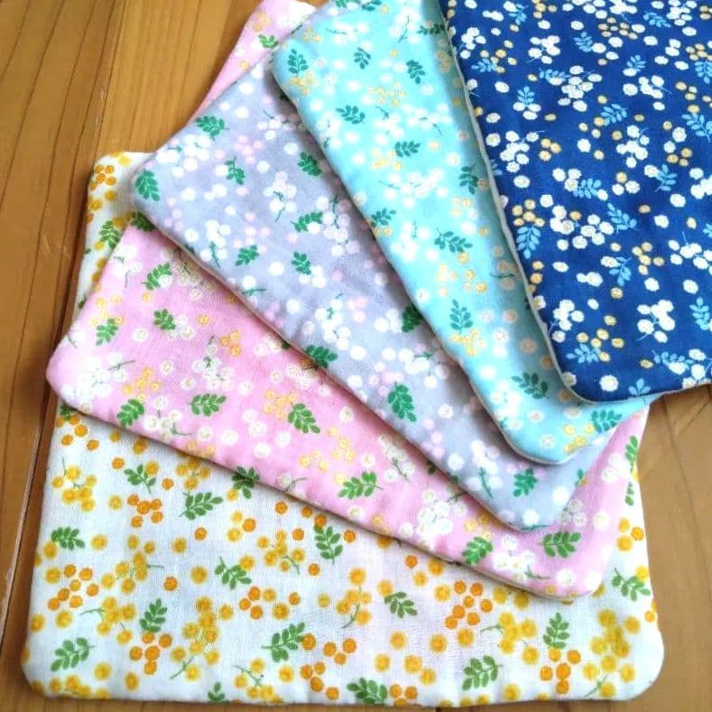 小花と綿毛 5色セット 8重ガーゼハンカチ fuwara ハンドメイド - メルカリ