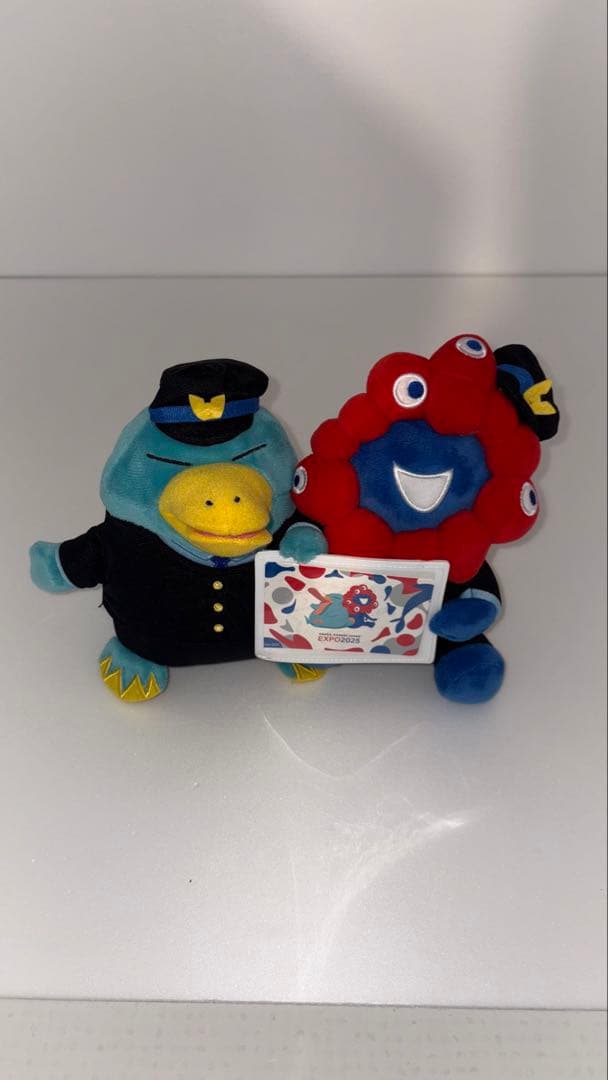 万博限定 ミャクミャク イコちゃん カードケース付き駅員さん