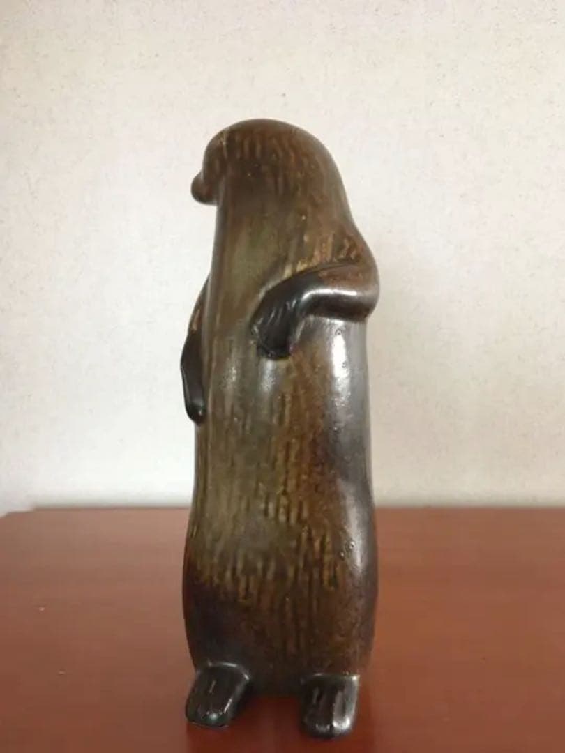 リサラーソン　“カワウソ”