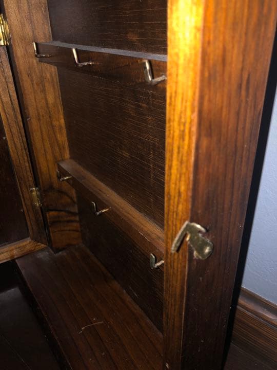 アンティーク鍵掛け　薔薇の絵