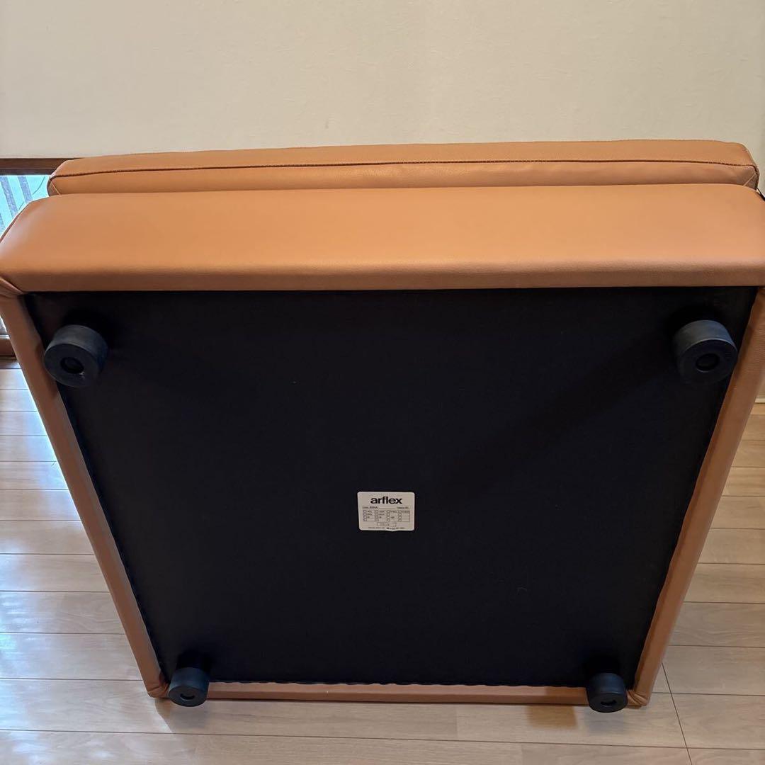 超美品ALFLEX SONAブラウンレザー スクエアオットマンモデルルーム展示品