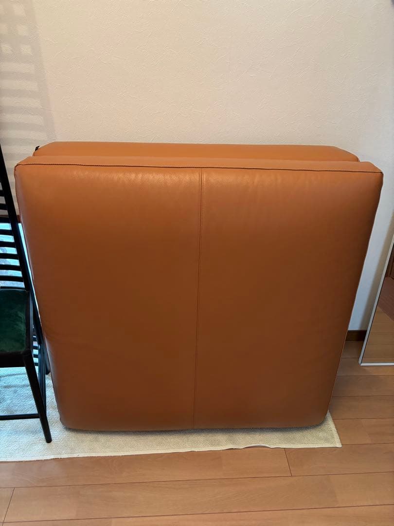 超美品ALFLEX SONAブラウンレザー スクエアオットマンモデルルーム展示品