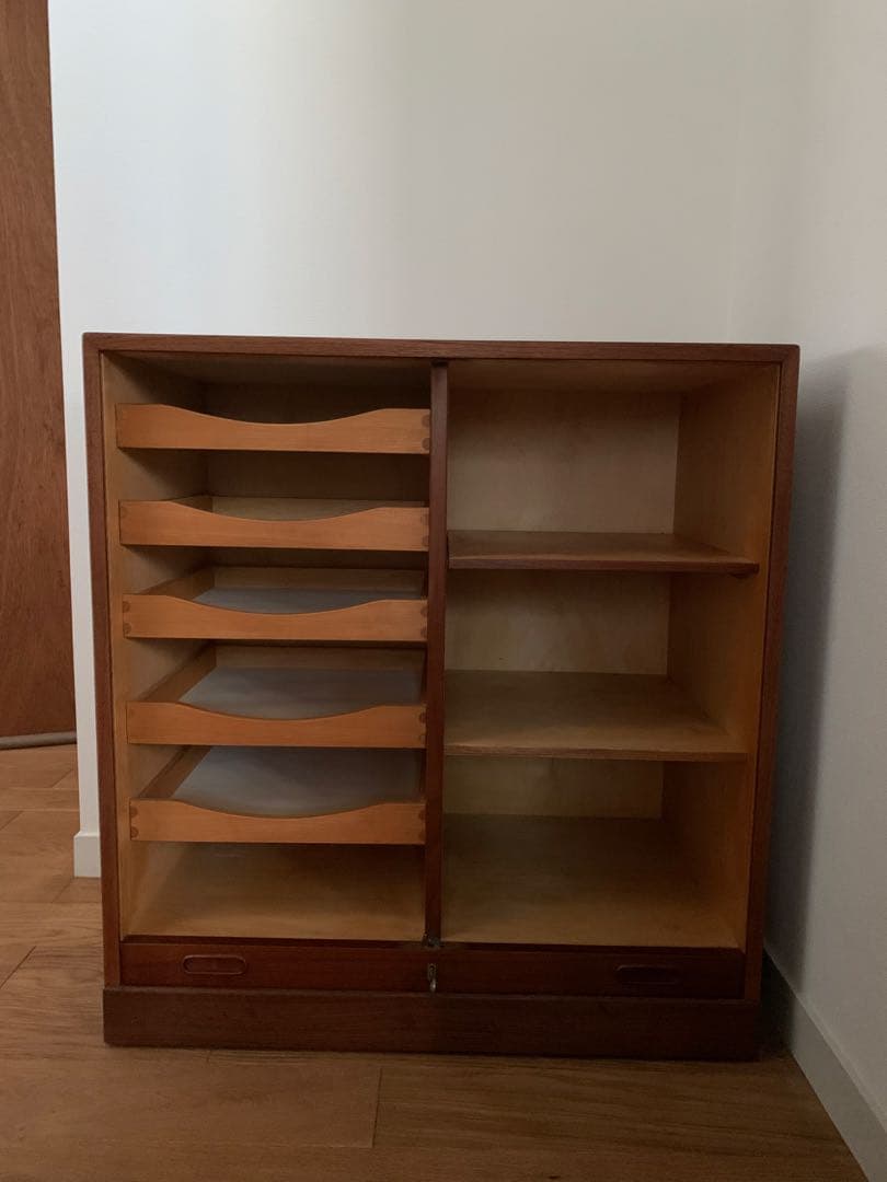 デンマーク製　蛇腹キャビネット　ヴィンテージ