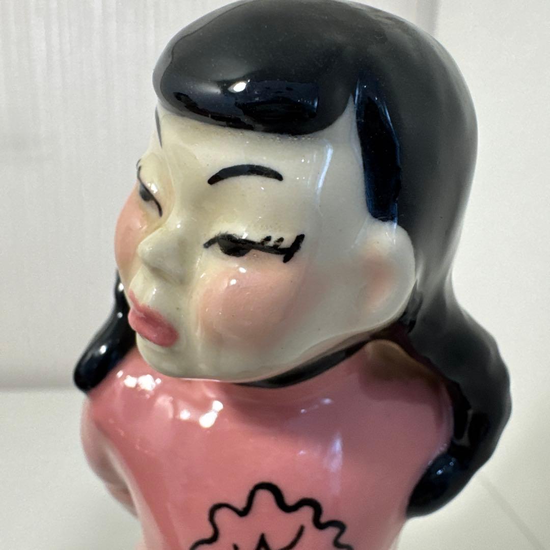 男女の陶器製置物 ピンク ビンテージ オリエンタル 50s セラミック