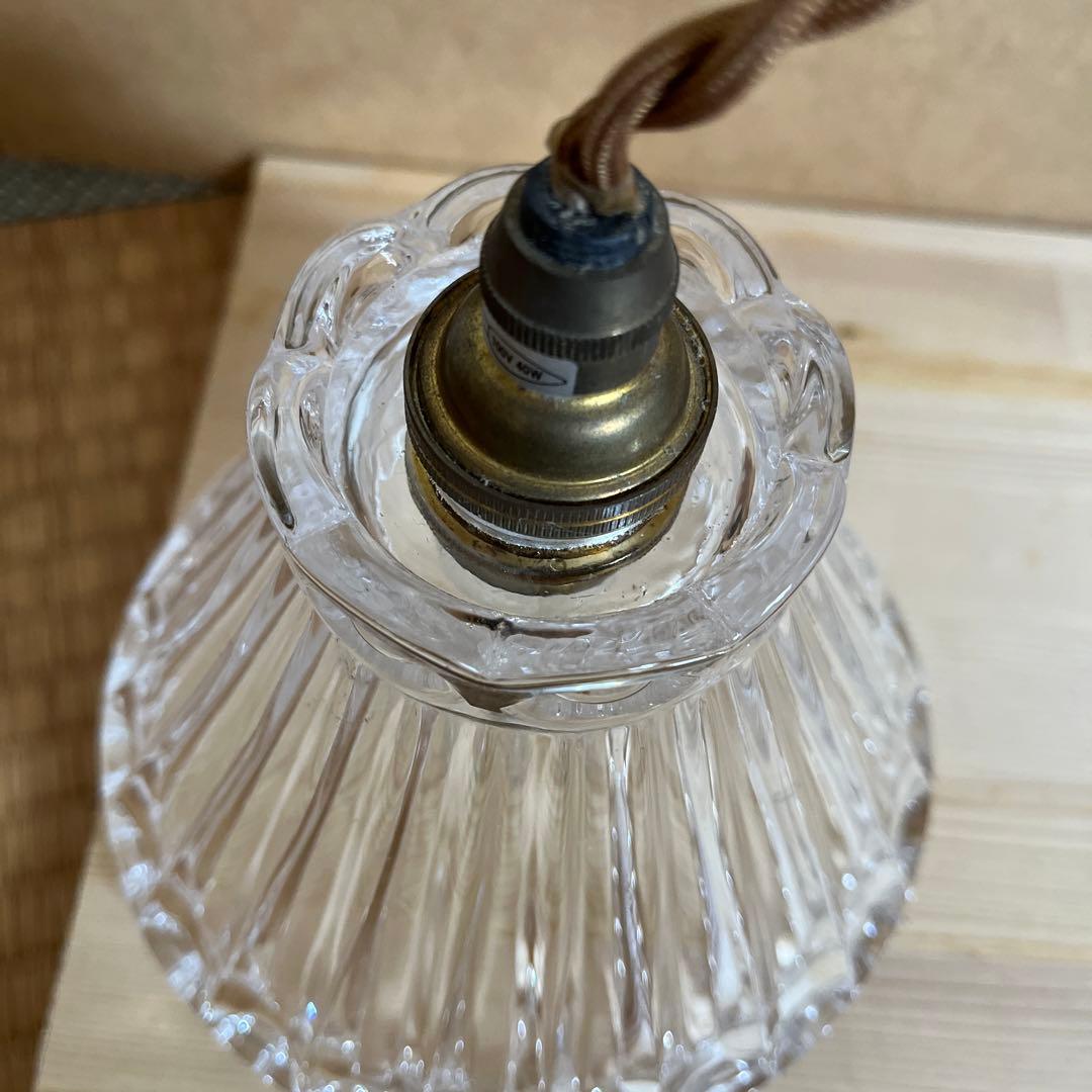 ランプシェード　ペンダントライト　真鍮　アンティーク調　ガラスランプシェード