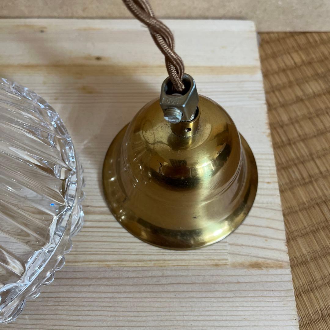 ランプシェード　ペンダントライト　真鍮　アンティーク調　ガラスランプシェード