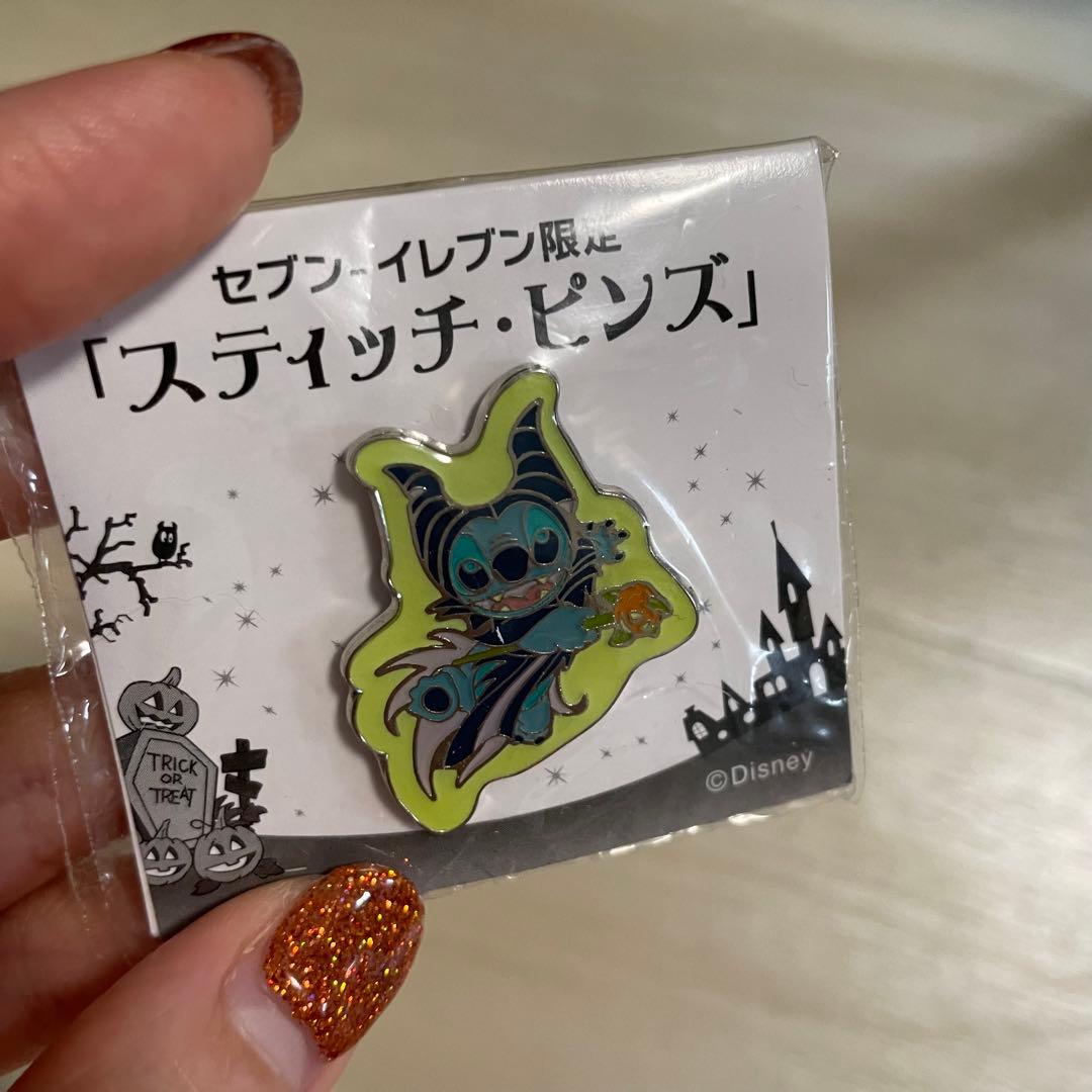 ディズニー スティッチ ハロウィン ピンバッジ セブンイレブン限定