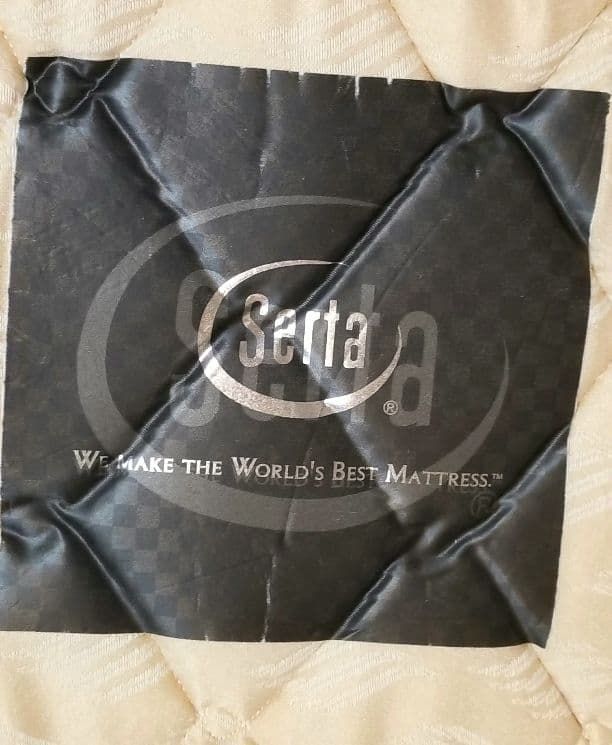 【美品】【値下げ相談ＯＫ】超高級ベッドマット(セミダブル)