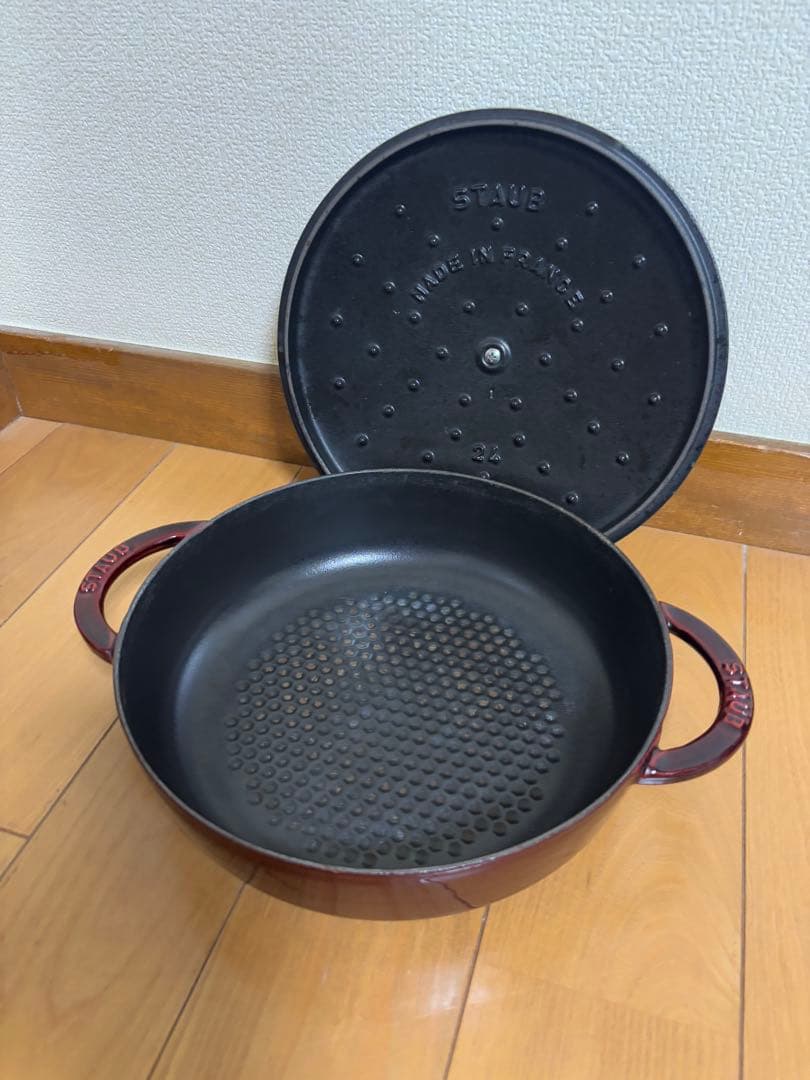 ストウブ ニダベイユ ソテーパン 24 グレナディンレッド 廃盤品