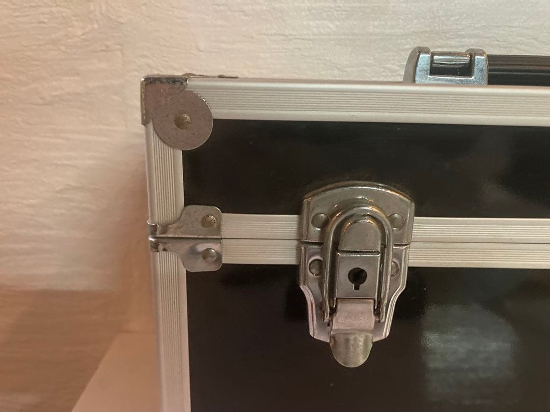 7インチ　アルミ製　レコードケース 黒　ハードケース