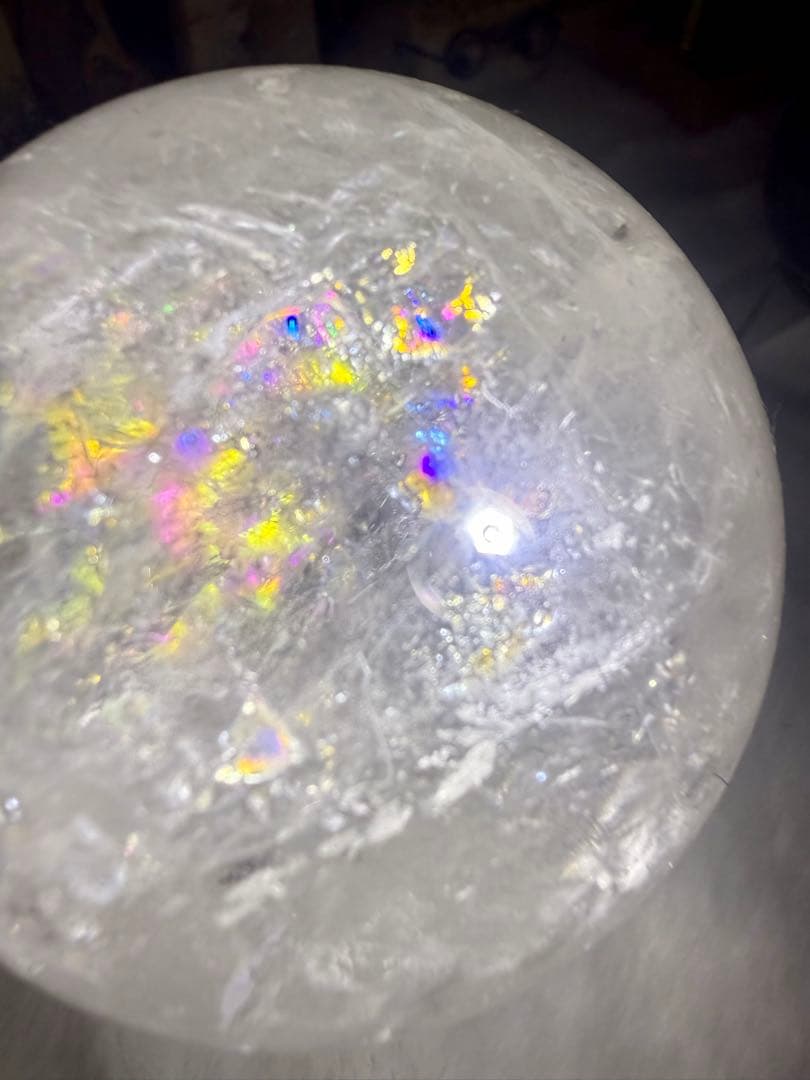 水晶スフィア75mm×虹入り Select by Amulet〜天然石〜