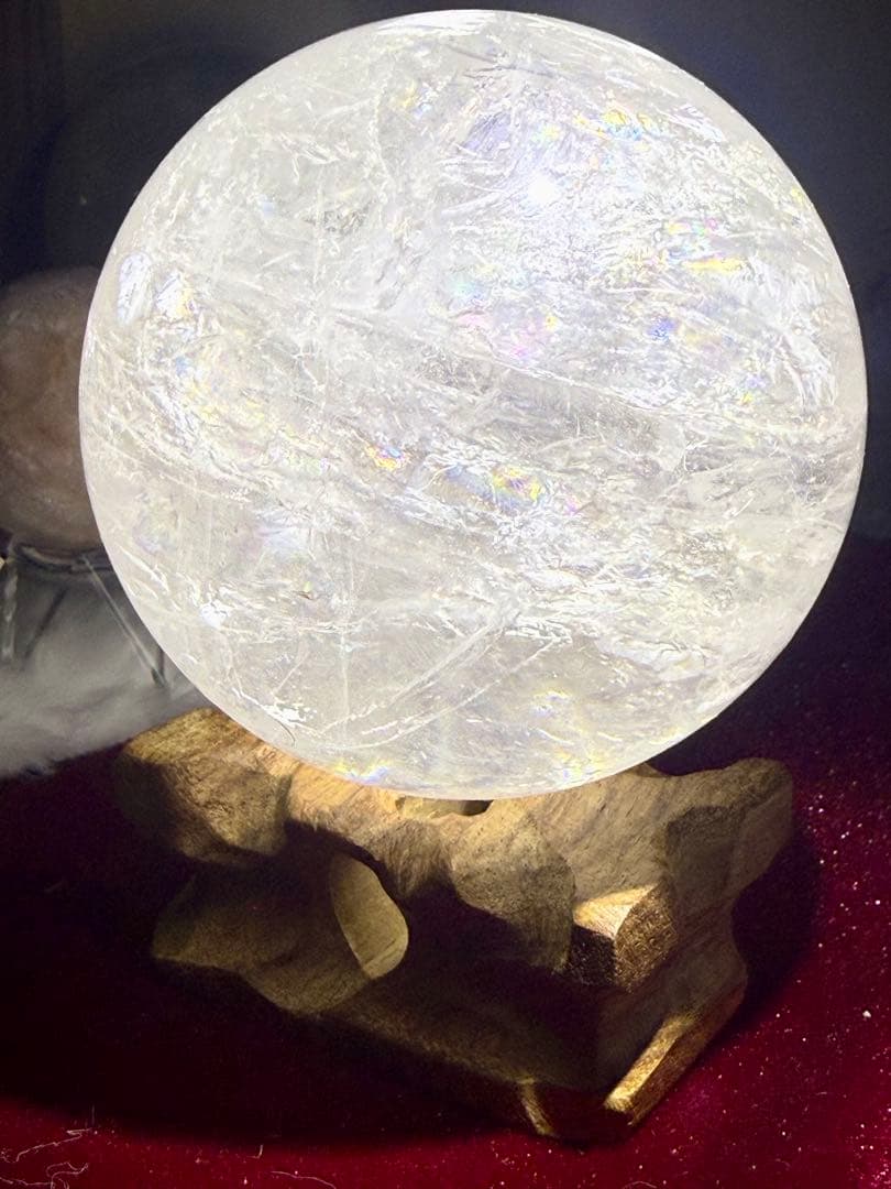 水晶スフィア75mm×虹入り Select by Amulet〜天然石〜