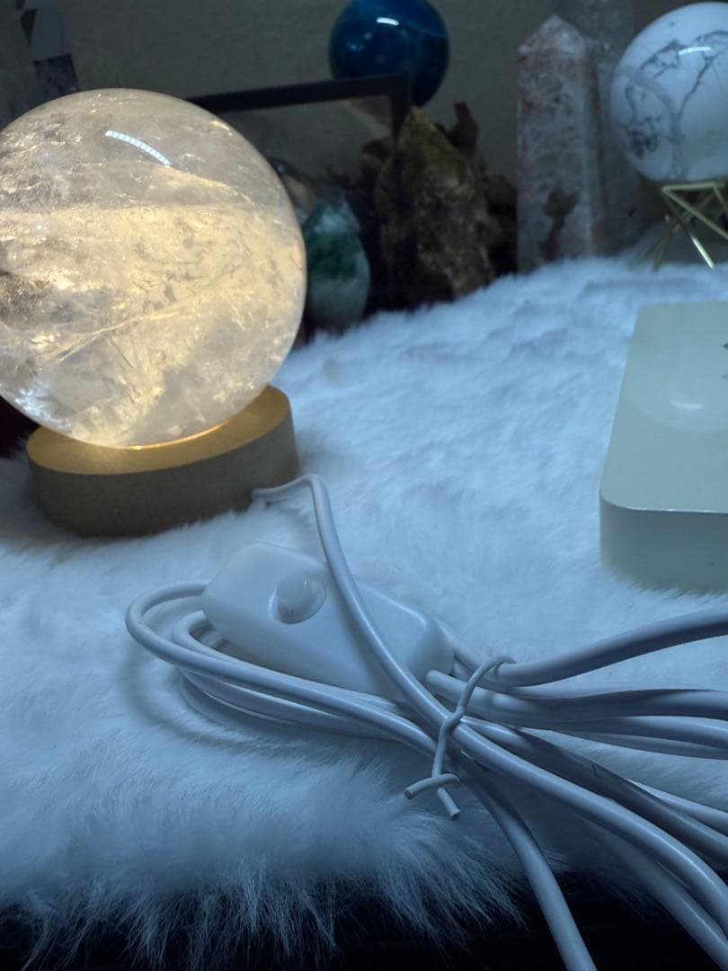 水晶スフィア75mm×虹入り Select by Amulet〜天然石〜