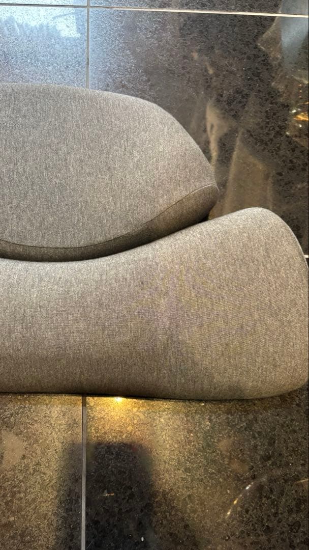 【正規品】首と肩がホッとする枕　ホットピロー　カルクス