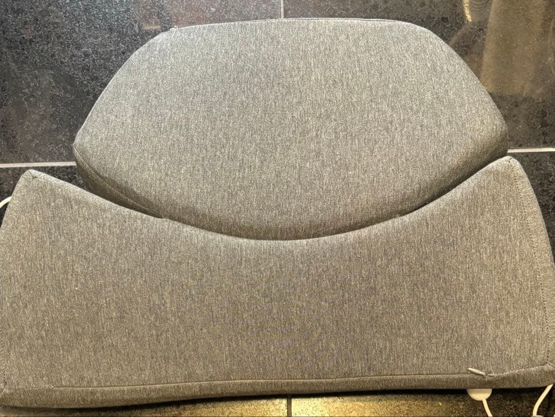 【正規品】首と肩がホッとする枕　ホットピロー　カルクス