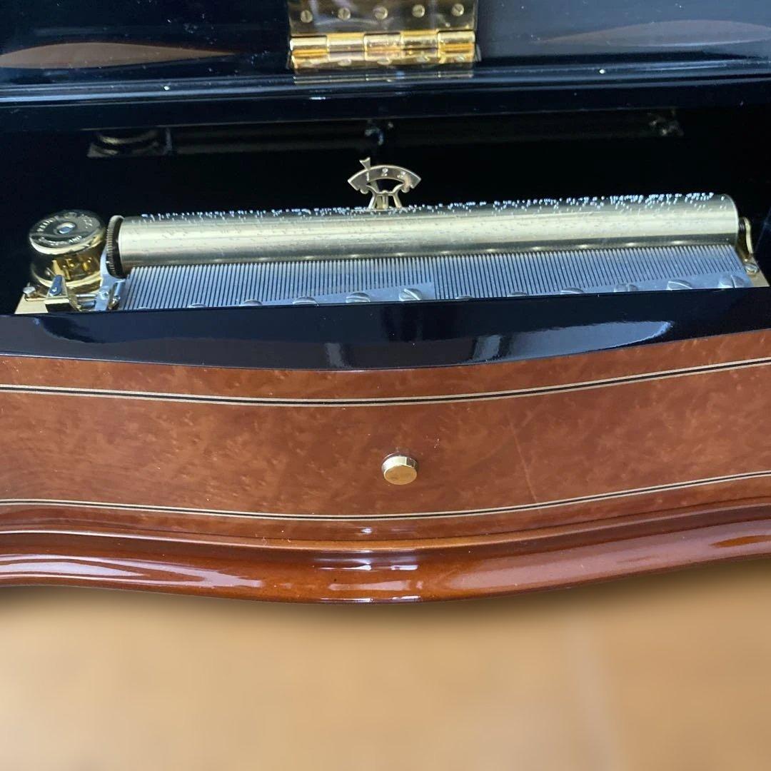 リュージュオルゴール　カノン　144弁　ホワイトローズ　スイス製　廃盤品　希少