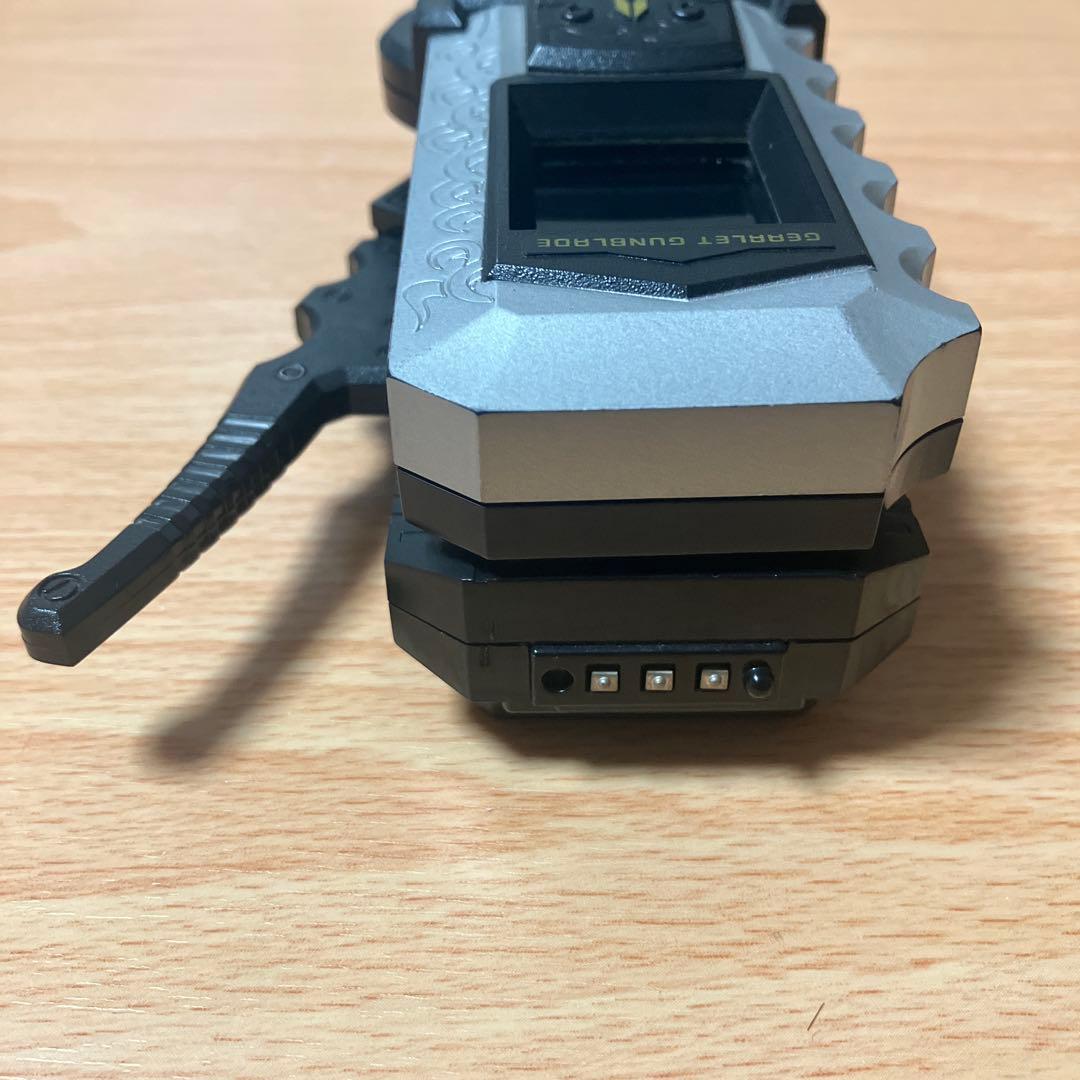 【動作確認済】 トレジャーガウスト ギアレット ガンブレード シルバー 希少