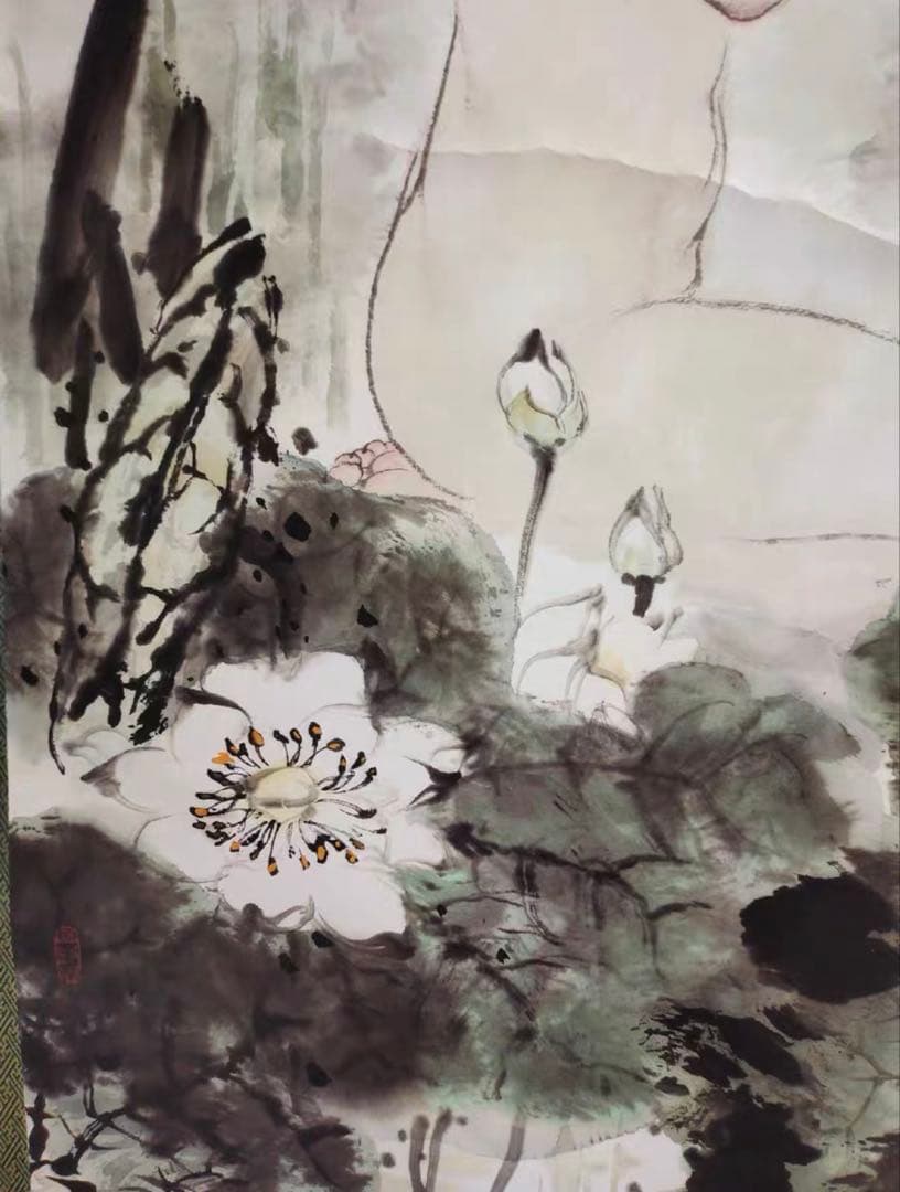 中国現代 人物画 掛け軸｜何家英《露花図》 美人画 水墨彩色｜大幅 中堂 和室