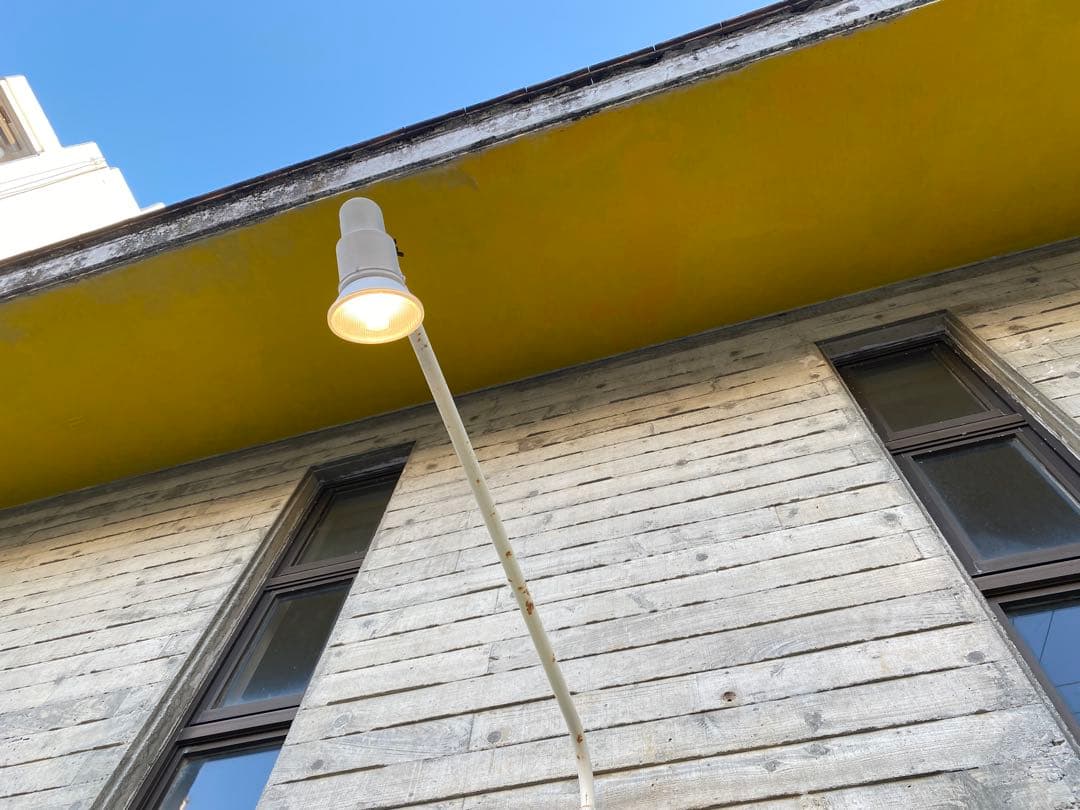 ホワイトスポットライト 2本　金属製