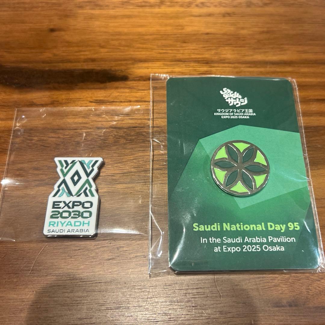 大阪関西万博 サウジアラビア館 ピンバッジ - メルカリ