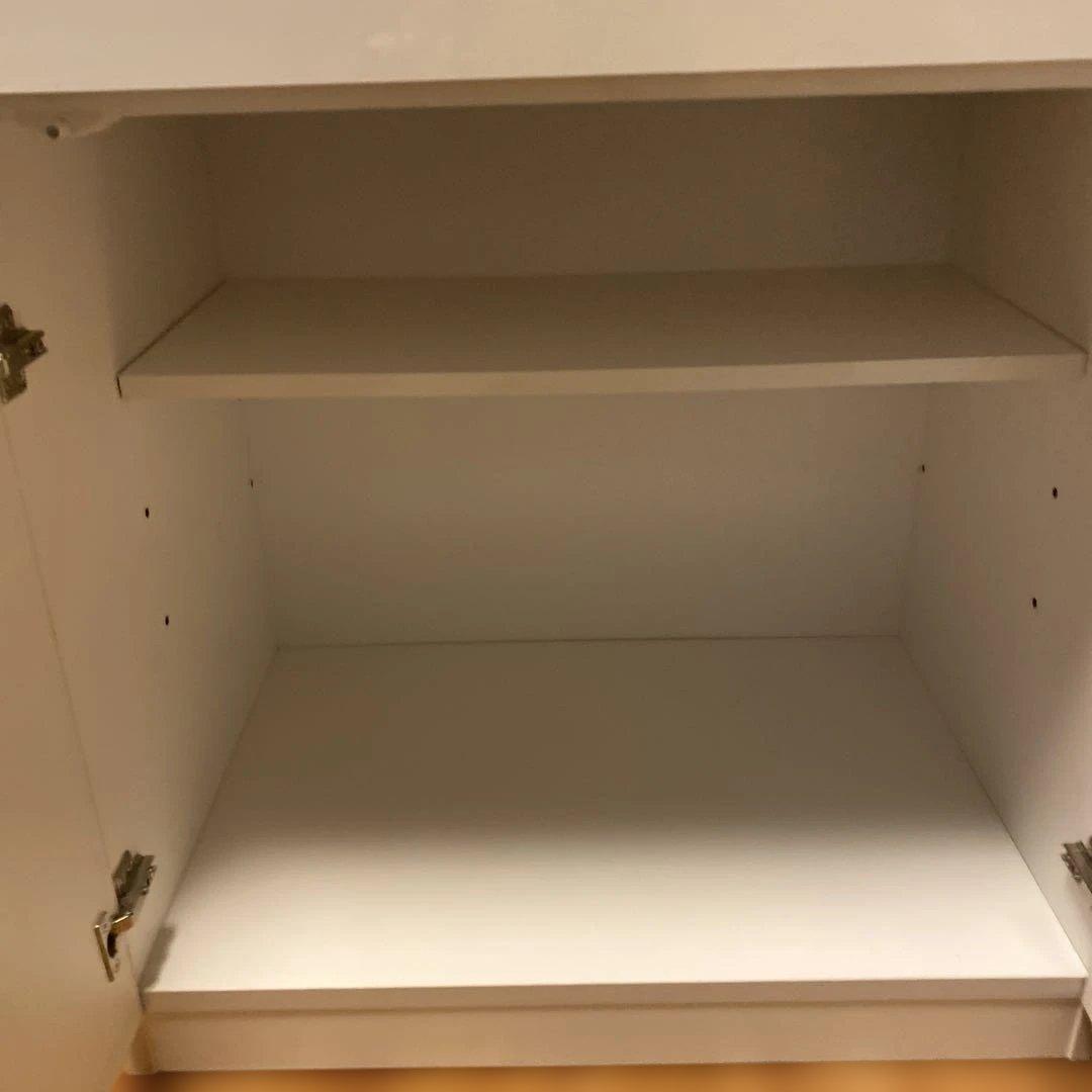 引き取りや近郊地域の方配達致します！ホワイト 食器棚 収納力抜群