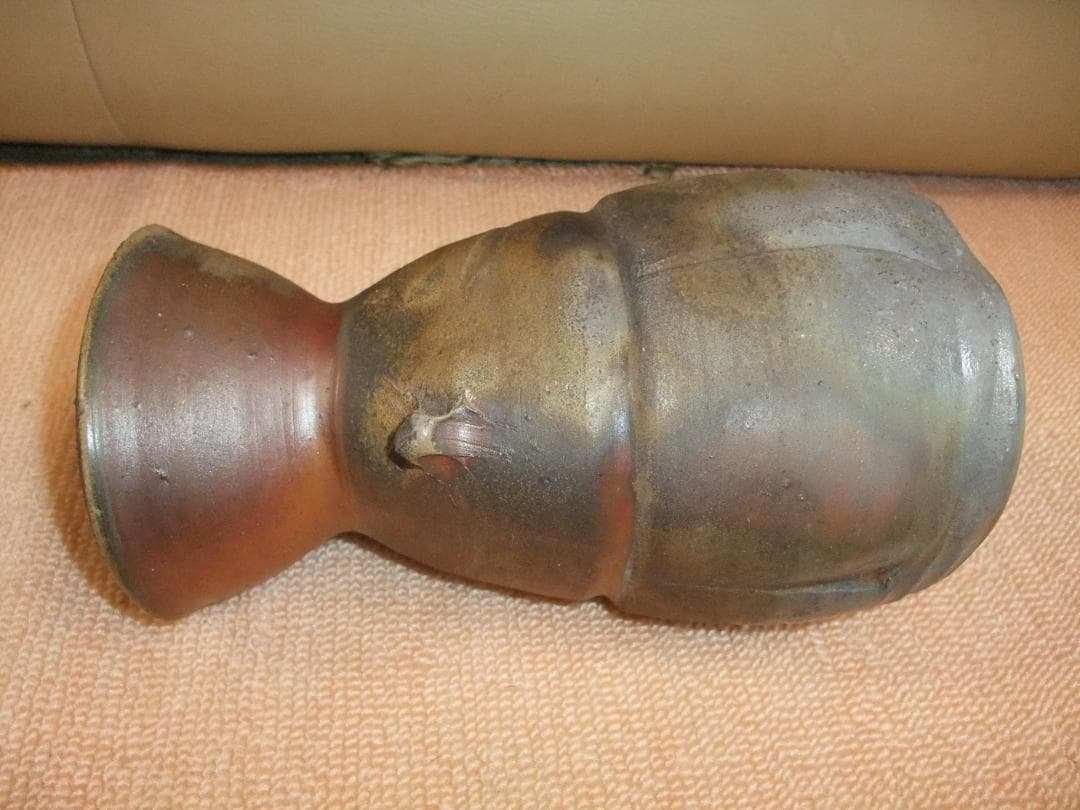 備前焼、松井興之、耳付き花入