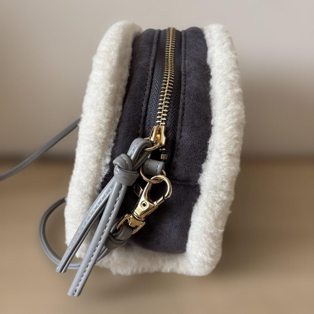 ACCOMMODEミッキーマウス ショルダーバッグ グレー