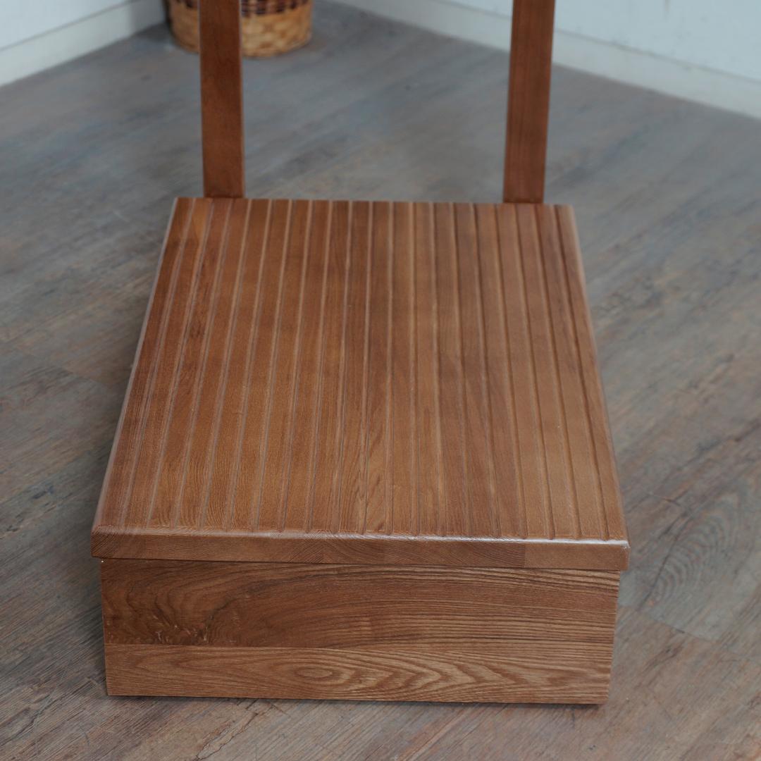 【新品】天然木　手すり付き玄関踏み台　片側手すり　アウトレット