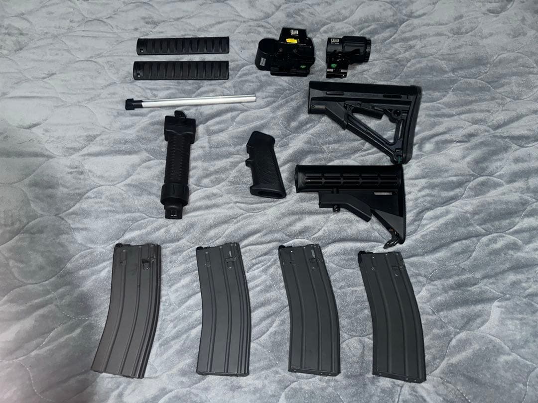 東京マルイ　M4A1 MWS マガジン5本付き　セット