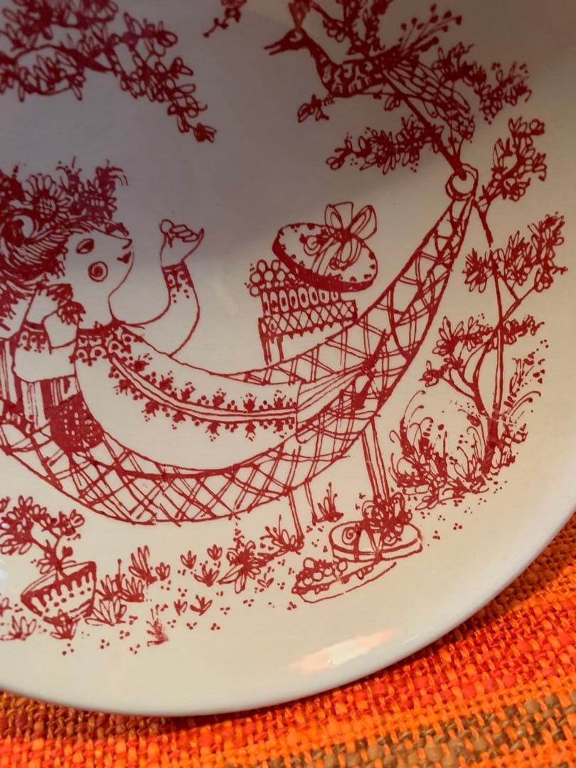 ビヨンヴィンブラッド　レアなビンテージニモール窯の少女可愛いコンポティエ！美品！