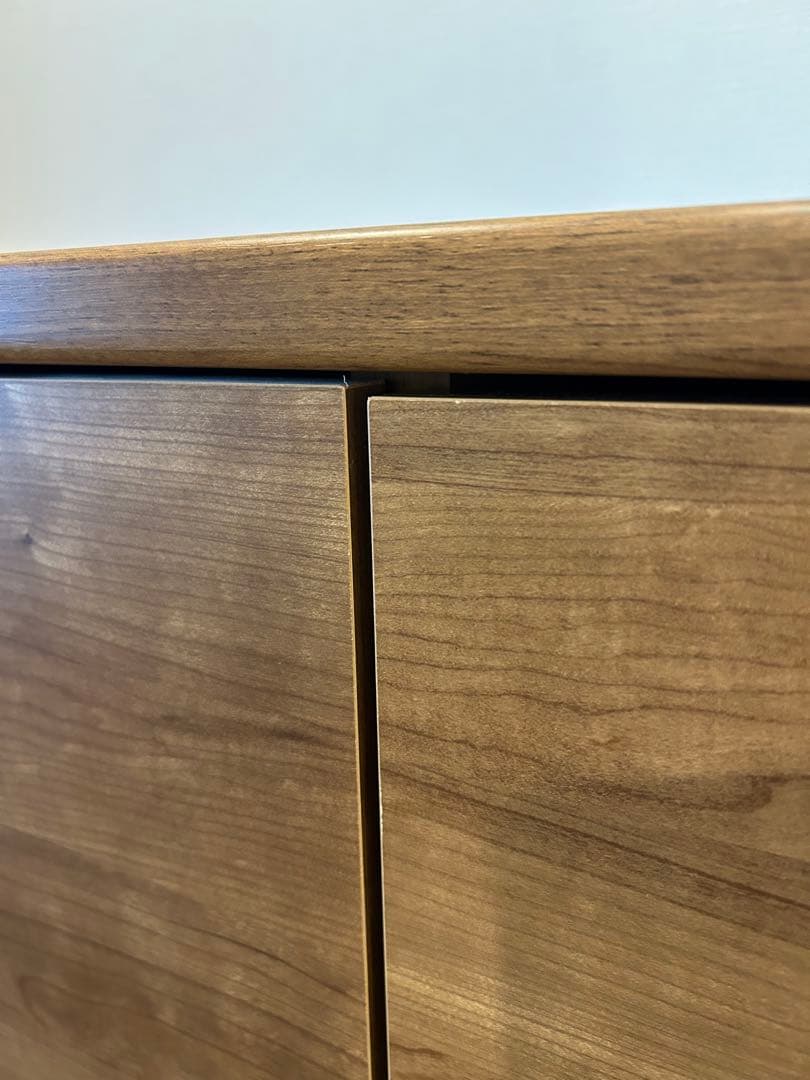 【日本製】キャビネット 幅110cm 木製 扉付き 本棚 収納棚　組立済み