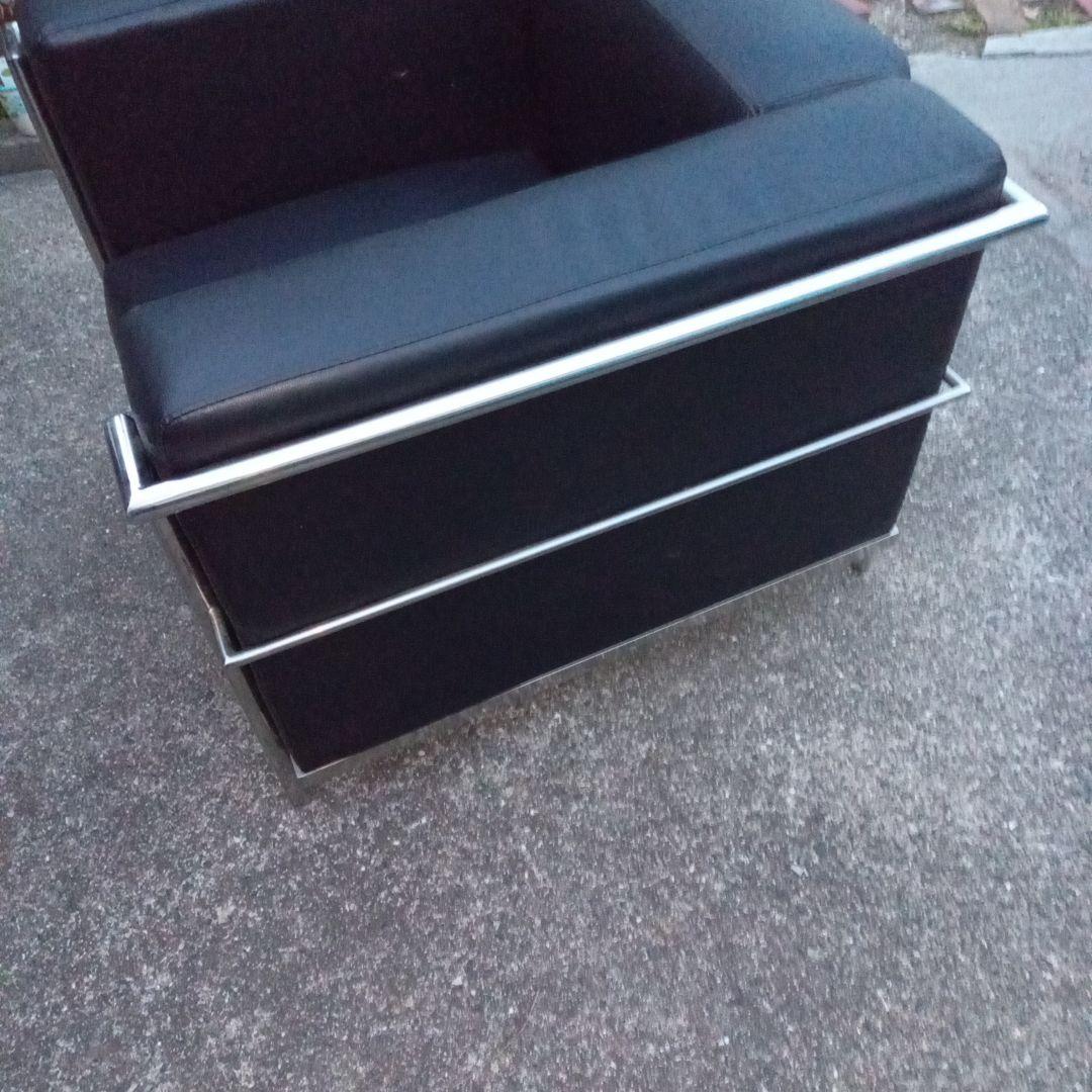 ル・コルビジェ　LC2　1人掛けソファ　1脚　リプロダクト品(レプリカ)合皮