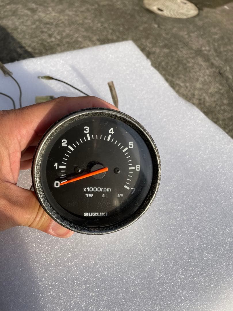 スズキ 船外機 タコメーター - メルカリ