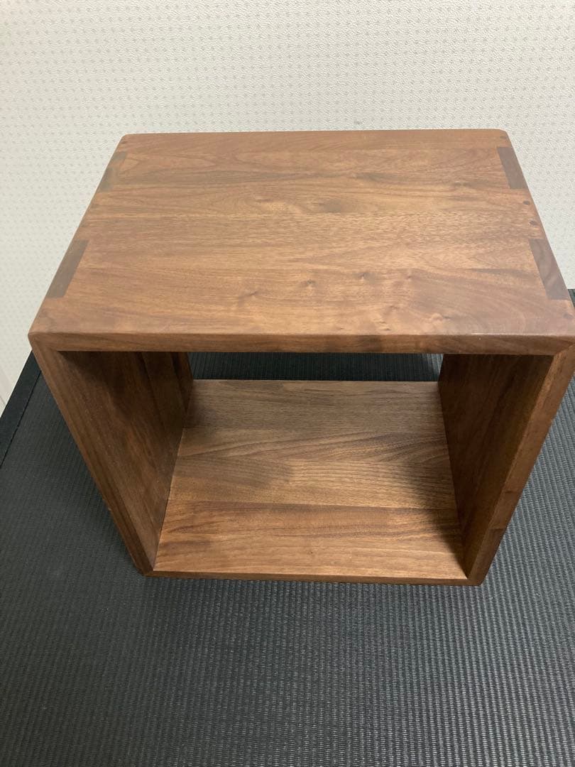 ウォールナット無垢　オイル　シェルフ　コンパクト　本棚　サイドテーブル